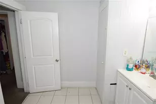 811 18th Ave S, Saint Petersburg, FL 33705 - Photo 50