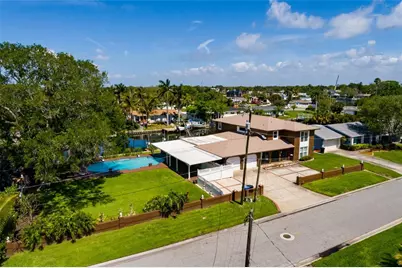 1449 45th Avenue NE, Saint Petersburg, FL 33703 - Photo 56