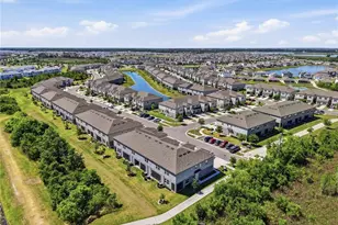 31535 Blue Passing Loop, Wesley Chapel, FL 33545 - Photo 22