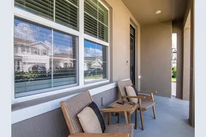 33678 Jasper Stone Dr, Wesley Chapel, FL 33543 - Photo 2