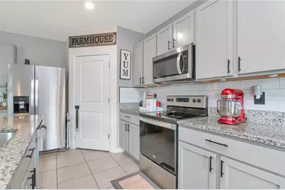 33678 Jasper Stone Dr, Wesley Chapel, FL 33543 - Photo 8