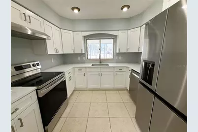 500 140th Avenue E, Madeira Beach, FL 33708 - Photo 4