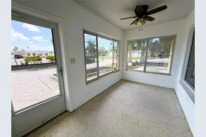 500 140th Avenue E, Madeira Beach, FL 33708 - Photo 10