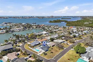 5708 Bayshore Dr, Seminole, FL 33772 - Photo 46