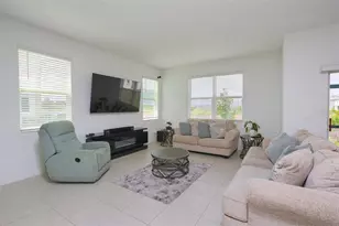 10059 Trumpet Honeysuckle Wy, San Antonio, FL 33576 - Photo 12