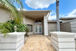 5810 Redhawk Dr, New Port Richey, FL 34655 - Photo 4