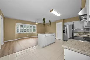 2223 Philippine Dr, Clearwater, FL 33763 - Photo 16