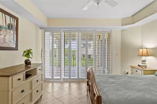 4780 Dolphin Cay Ln S, Saint Petersburg, FL 33711 - Photo 18