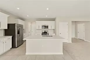 35206 Brienne St, Zephyrhills, FL 33541 - Photo 16