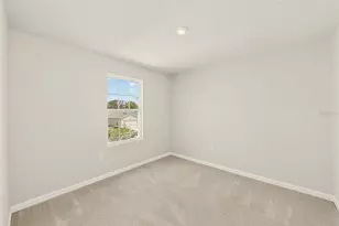 35206 Brienne St, Zephyrhills, FL 33541 - Photo 32