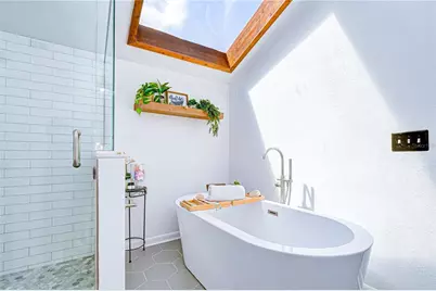 819 Bluegrass Lane, Brandon, FL 33510 - Photo 20