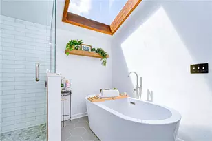 819 Bluegrass Ln, Brandon, FL 33510 - Photo 20