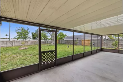 2959 N Lockwood Meadows Boulevard, Sarasota, FL 34234 - Photo 18