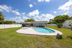 2396 Mangrum Dr, Dunedin, FL 34698 - Photo 24