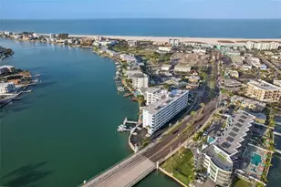 285 107th Ave, Treasure Island, FL 33706 - Photo 32