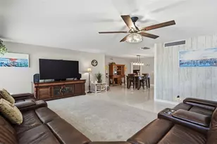 4091 50th Ave S, Saint Petersburg, FL 33711 - Photo 4