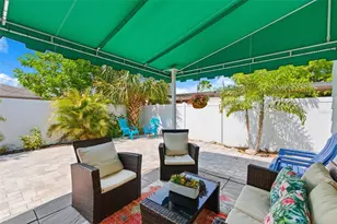 410 W Lemon St, Tarpon Springs, FL 34689 - Photo 26