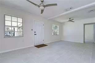 4309 S Renellie Dr, Tampa, FL 33611 - Photo 2