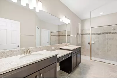 16010 Sonoma Grove Circle, Tampa, FL 33647 - Photo 18