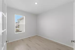 1645 Trailhead Ln, Zephyrhills, FL 33541 - Photo 10