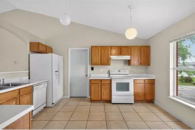 439 Magpie Court, Kissimmee, FL 34759 - Photo 8