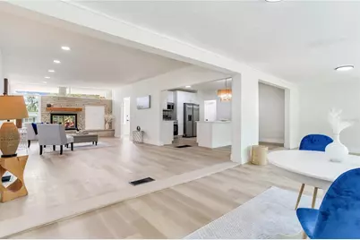 2753 Valencia Drive, Sarasota, FL 34239 - Photo 20