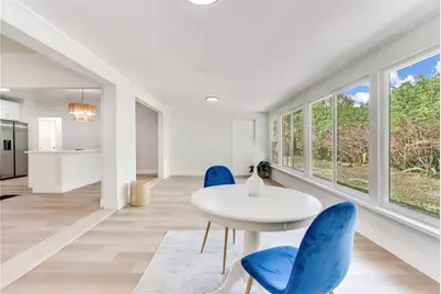 2753 Valencia Drive, Sarasota, FL 34239 - Photo 20