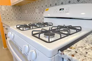 824 Padua Ln, Clearwater, FL 33756 - Photo 10