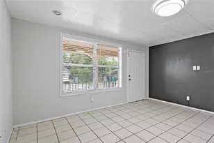 2608 Durham St, Tampa, FL 33605 - Photo 2