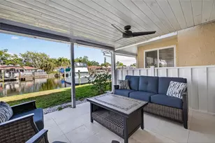 6747 Cape Hatteras Way NE, Saint Petersburg, FL 33702 - Photo 26