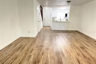 4006 Cedar Limb Ct, Tampa, FL 33614 - Photo 14