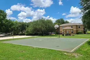 36015 Deer Creek Dr, Zephyrhills, FL 33541 - Photo 22