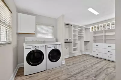 1200 Eden Isle Boulevard NE, Saint Petersburg, FL 33704 - Photo 26