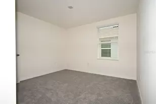 36698 Spanish Rose Dr, Dade City, FL 33525 - Photo 16