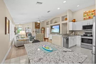 2945 Wood Pointe Drive, Holiday, FL 34691 - Photo 10