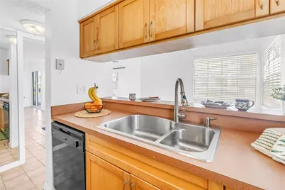 6939 Stones Throw Circle N #6206, Saint Petersburg, FL 33710 - Photo 18