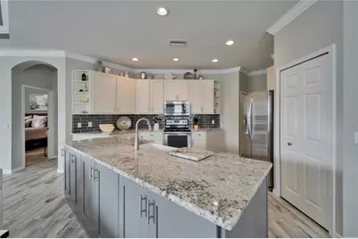 221 Sela Cove Circle, Apollo Beach, FL 33572 - Photo 2