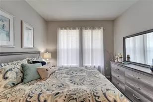 221 Sela Cove Cir, Apollo Beach, FL 33572 - Photo 38