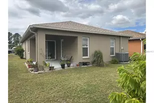 6812 Aramon Ct, Wesley Chapel, FL 33545 - Photo 4