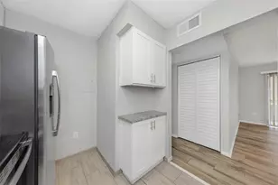 1308 Pine Ridge Cir E, Tarpon Springs, FL 34688 - Photo 30