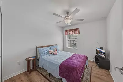 30688 Veridian Way, Wesley Chapel, FL 33543 - Photo 32