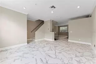 1437 Harbour Walk Rd, Tampa, FL 33602 - Photo 18