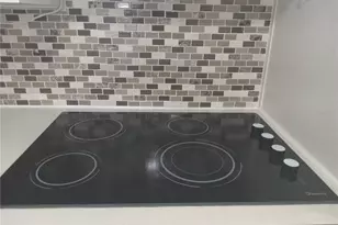 2331 Finlandia Ln, Clearwater, FL 33763 - Photo 14