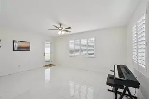 13133 Dorchester Dr, Seminole, FL 33776 - Photo 18