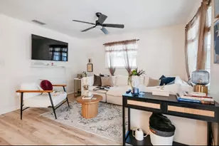 3229 W Fielder St, Tampa, FL 33611 - Photo 2