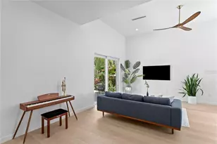 325 22nd Ave NE, Saint Petersburg, FL 33704 - Photo 22