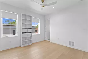 325 22nd Ave NE, Saint Petersburg, FL 33704 - Photo 48