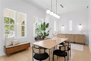 325 22nd Ave NE, Saint Petersburg, FL 33704 - Photo 4