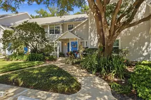 3213 Valley Oaks Dr, Tampa, FL 33618 - Photo 4