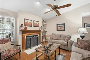 3213 Valley Oaks Dr, Tampa, FL 33618 - Photo 6
